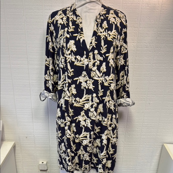 Fransa Dresses & Skirts - Navy & Ivory casual shirt dress